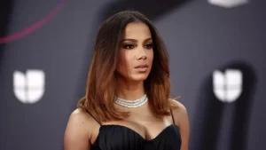 Artista publica música criada por IA no perfil de Anitta no Spotify