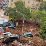 Cenário em Valência após enchente