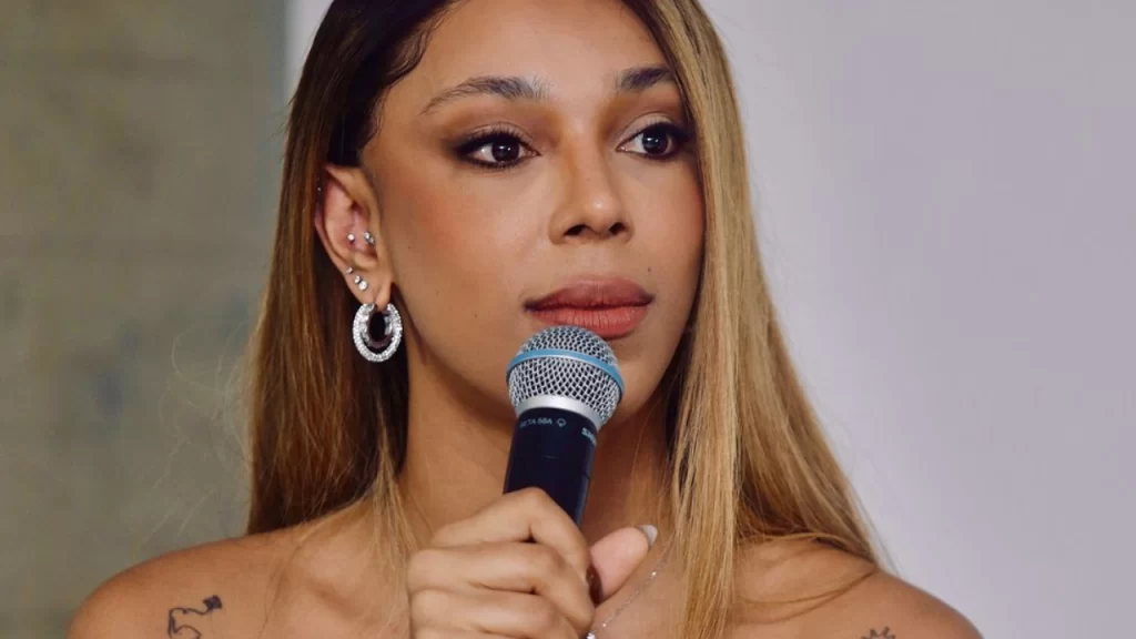 Deputada Erika Hilton propõe PEC que pretende por fim na escala de trabalho 6×1