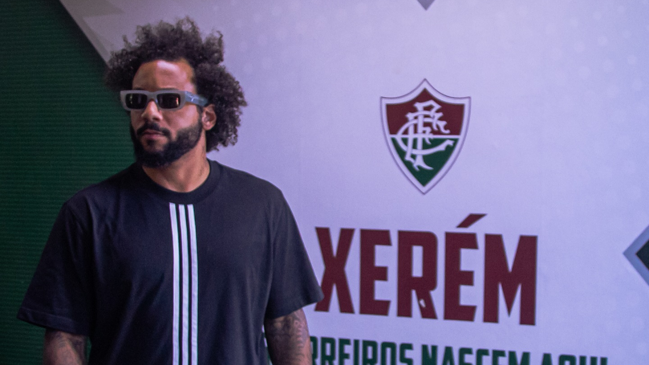 Marcelo deixa o Fluminense após conflito com Mano Menezes