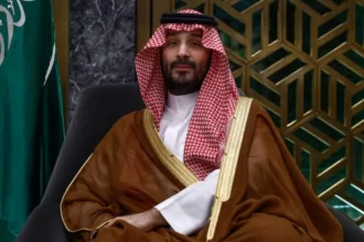 Príncípe da Arábia Saudita se encontrando com Secretário de estado dos EUA, Blinken