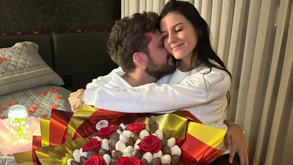 Gustavo Mioto torce por Ana Castela no Grammy Latino: “boa sorte!”