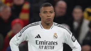 Mbappé é detonado por jornais espanhóis após pênalti perdido