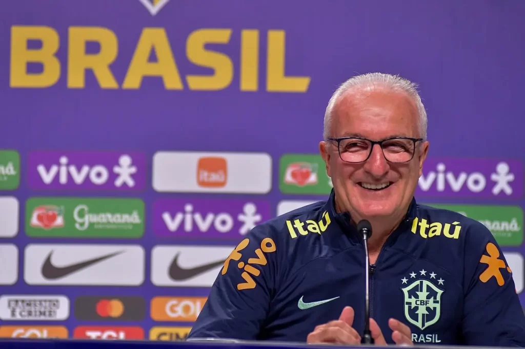 Presidente da CBF mantém confiança em Dorival Junior