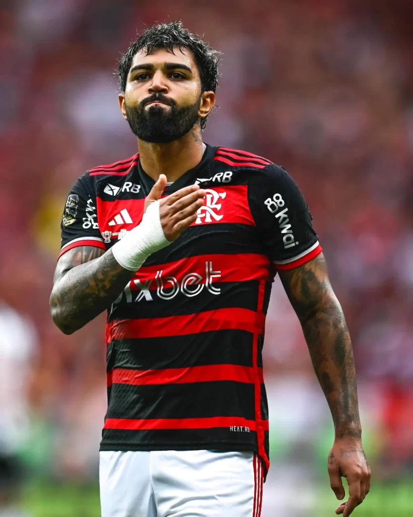 Gabriel Barbosa marcou 2 gols para o Flamengo