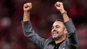 “Foi um ano extraordinário”, diz Artur Jorge sobre o 2024 do Botafogo