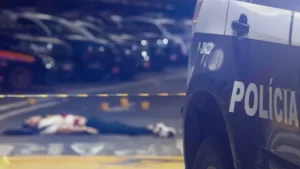 Criminosos responsáveis por execução de delator do PCC abandonam carro e armas e fogem de ônibus em SP