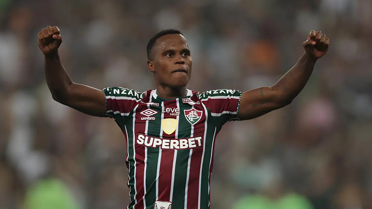 Cruzeiro estuda contratação de Jhon Arias, do Fluminense, para 2025