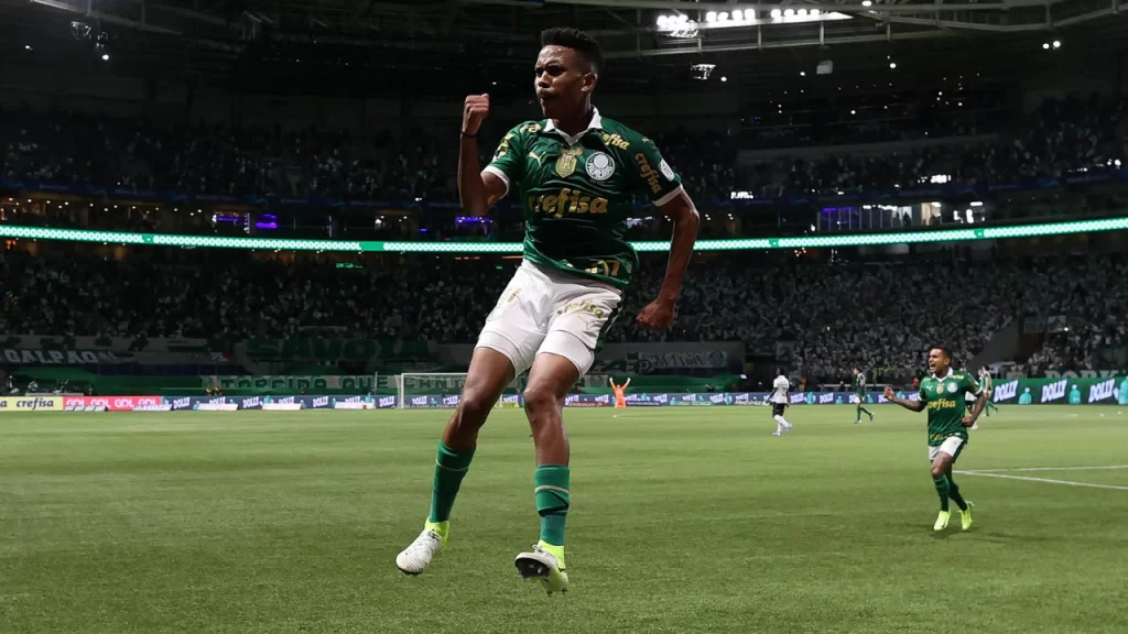 Joia do Palmeiras, Estêvão comemora boa fase: “Tenho dado o melhor nos jogos”