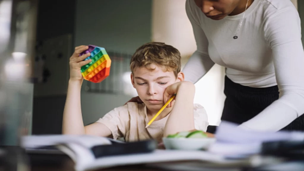 Crescimento de diagnóstico de TDHA possui 8 possíveis causas