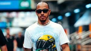 Lewis Hamilton revela que pensou deixar a Mercedes depois do GP de São Paulo