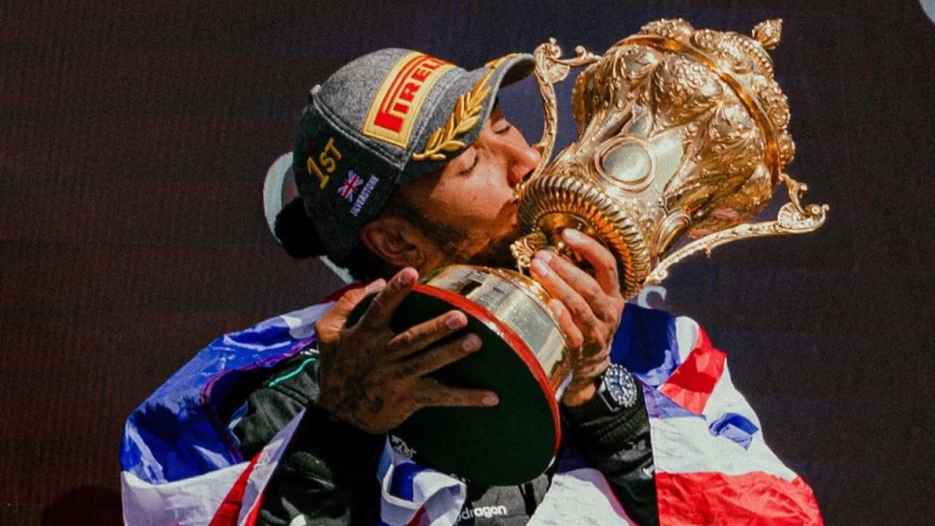 Ferrari já tem plano estabelecido para a estreia de Lewis Hamilton pela equipe