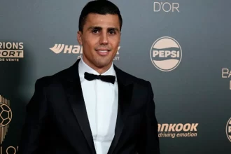 Rodri durante o prêmio Ballon d'Or