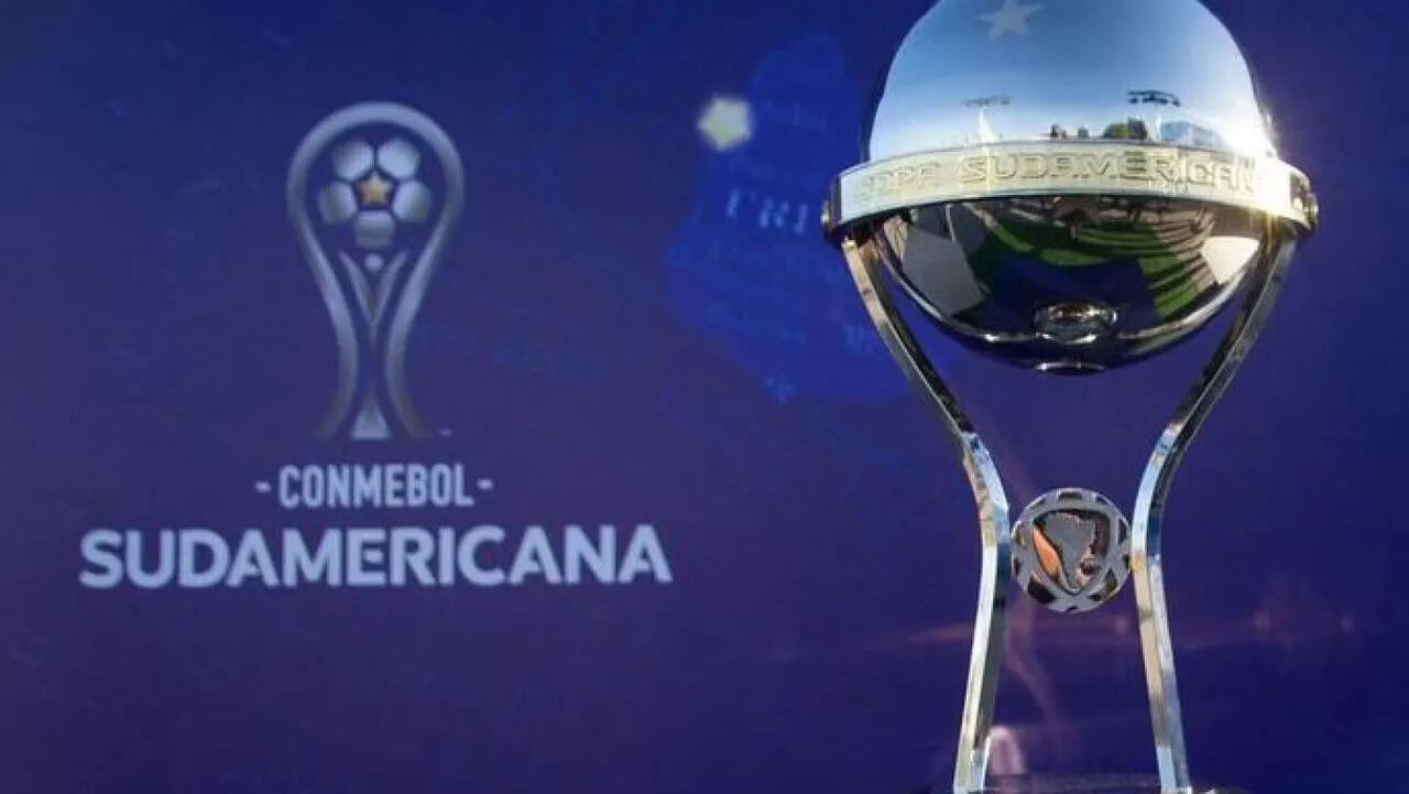 Taça da Copa Sul-Americana ficará com Cruzeiro ou Racing