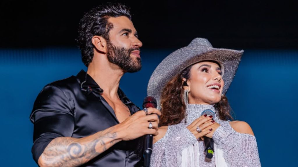 Paula Fernandes performa “Juntos”, ao lado de Gusttavo Lima, no Buteco, em São Paulo