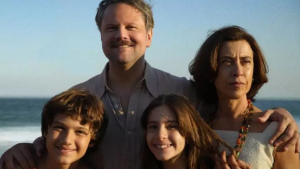 “Ainda Estou Aqui” e Fernanda Torres são indicados ao Globo de Ouro