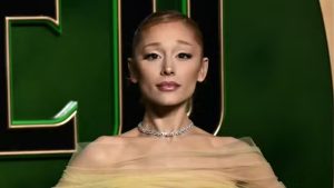 Ariana Grande rebate comentários maldosos sobre seu corpo