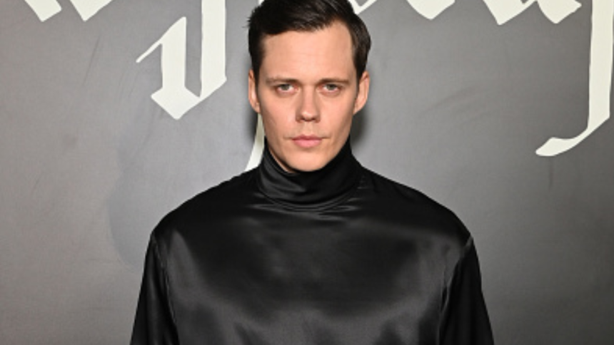 Bill Skarsgård declara desejo em viver o vilão Coringa