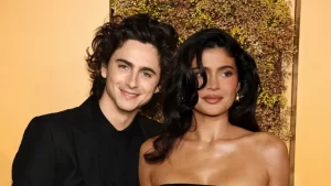 Kylie Jenner e Timothée Chalamet: revista aponta indícios importantes sobre o romance