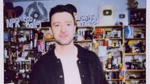 Justin Timberlake não gosta da brincadeira de fãs durante o trânsito