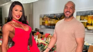 Belo e Gracyanne Barbosa celebram o Natal juntos: “é muito natural”