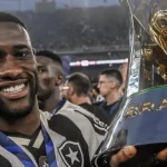 Bastos é desfalque na estreia do Botafogo na Copa Intercontinental