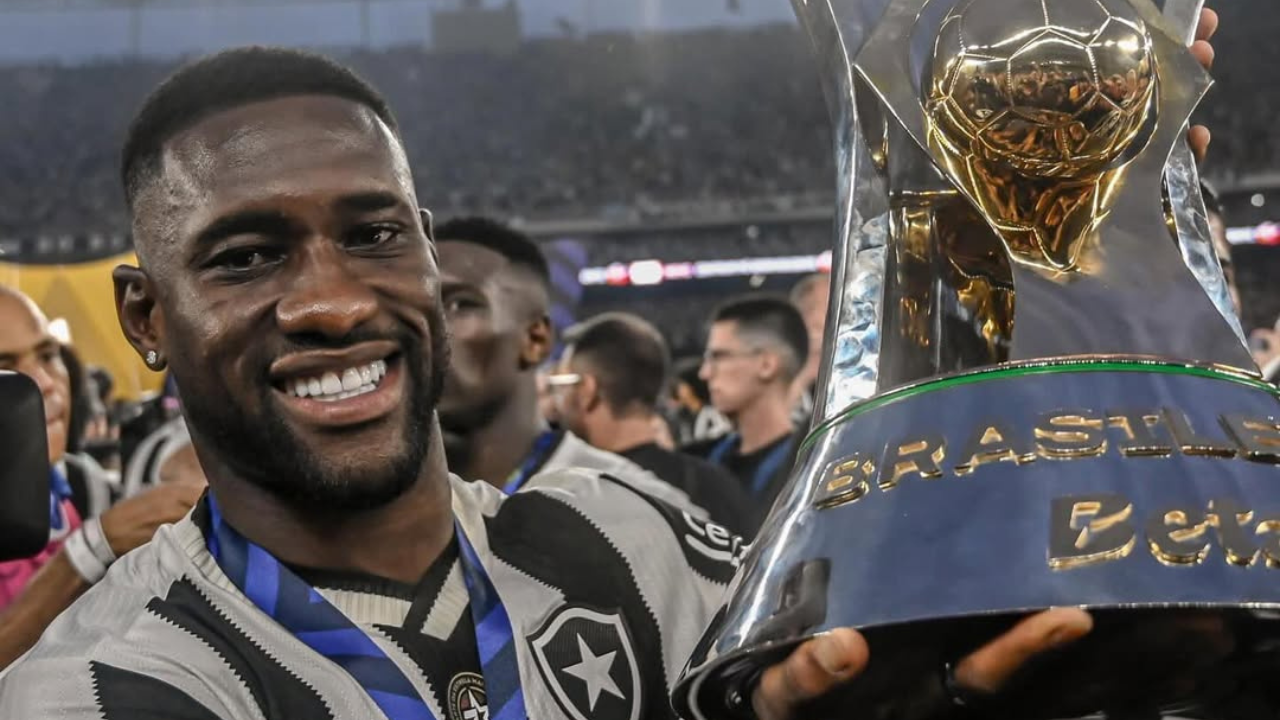 Bastos é desfalque na estreia do Botafogo na Copa Intercontinental