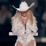 Beyoncé faz show empolgante na NFL