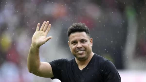 Ronaldo Fenômeno anuncia candidatura à CBF com foco em modernizar gestão
