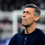 Pedro Caixinha é o novo técnico do Santos para 2025, com contrato até 2026