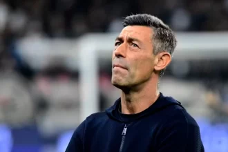 Pedro Caixinha é o novo técnico do Santos para 2025, com contrato até 2026