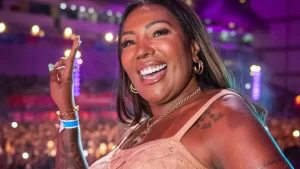 Silvana, mãe de Ludmilla rebate ataque homofóbico em rede social