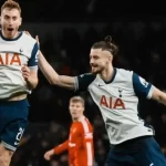 Foto destaque: Tottenham e Manchester United fizeram um duelo eletrizante pela Copa da Liga Inglesa (Reprodução/Threads/spursoficial)