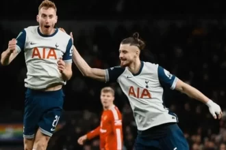 Foto destaque: Tottenham e Manchester United fizeram um duelo eletrizante pela Copa da Liga Inglesa (Reprodução/Threads/spursoficial)