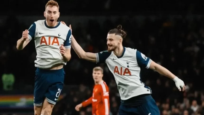 Foto destaque: Tottenham e Manchester United fizeram um duelo eletrizante pela Copa da Liga Inglesa (Reprodução/Threads/spursoficial)