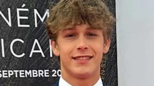 Ator de ‘Baby Driver’ morre aos 16 anos em acidente nos EUA