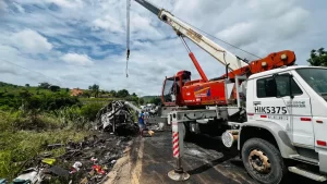 Caminhoneiro suspeito de causar acidente na BR-116 é liberado após se apresentar à polícia