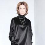 Fernanda Torres impressiona com look da grife Phoebe Philo durante sessão de "Ainda Estou Aqui”