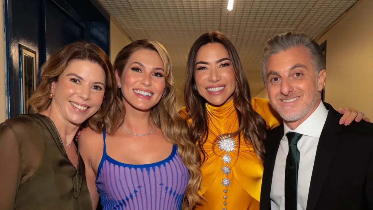 Daniela Beyruti, Lívia Andrade, Patrícia Abravanel e Luciano Huck