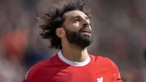 Salah revela ser diferente liderar a liga desta vez
