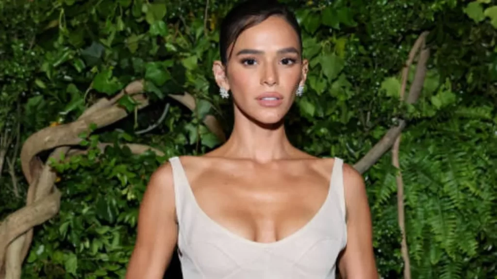 Estrela de “Besouro Azul” Bruna Marquezine entra para o elenco de série da Max