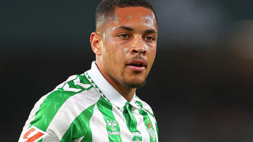 Palmeiras deseja Vitor Roque e oferece R$ 169 milhões, afirma jornal