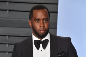 Sean Combs em cerimônia