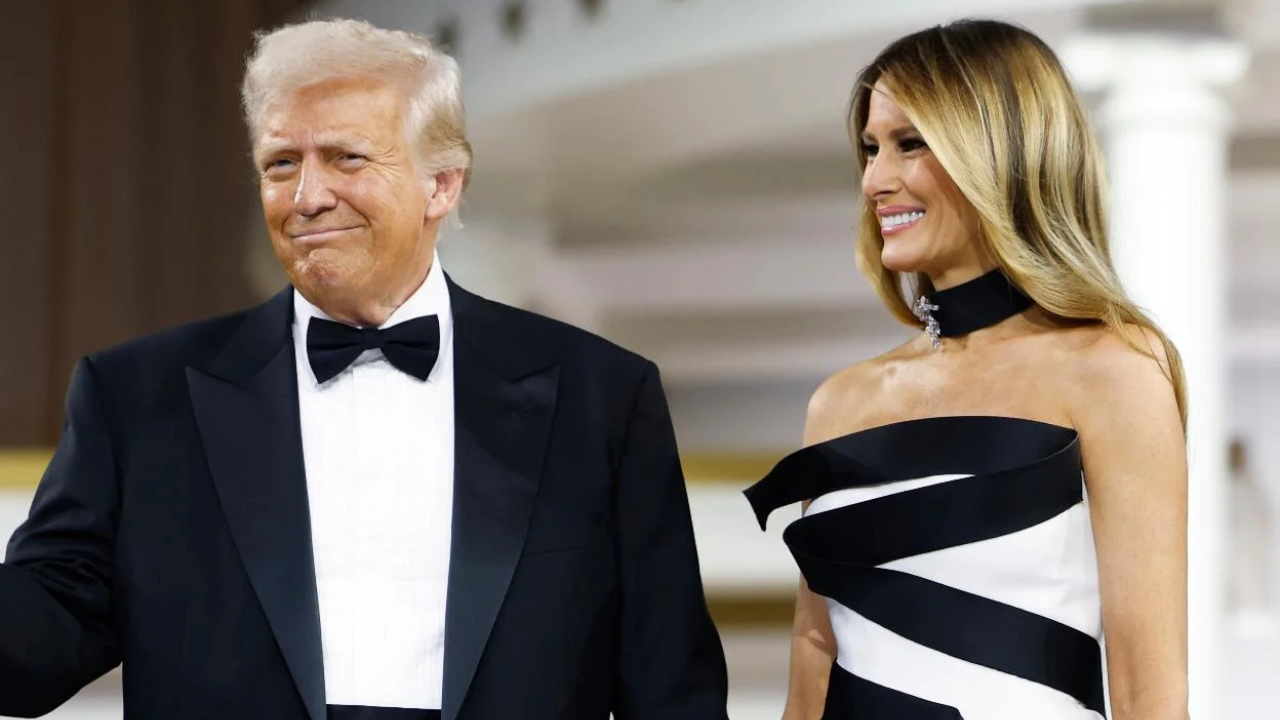 Melania Trump brilha em vestido exclusivo no Starlight Ball