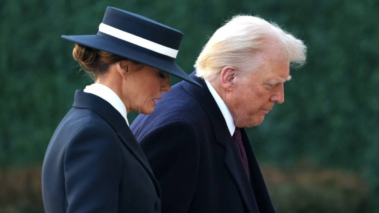 Elegância e tradição: Melania e Donald Trump na posse presidencial