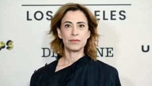 Fernanda Torres é a favorita para ganhar o “Globo de Ouro”, diz site