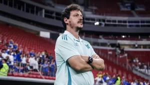 Cruzeiro anuncia a demissão do técnico Fernando Diniz