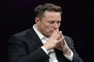 Elon Musk pretende retaliar senadores caso não apoiem indicados de Trump.