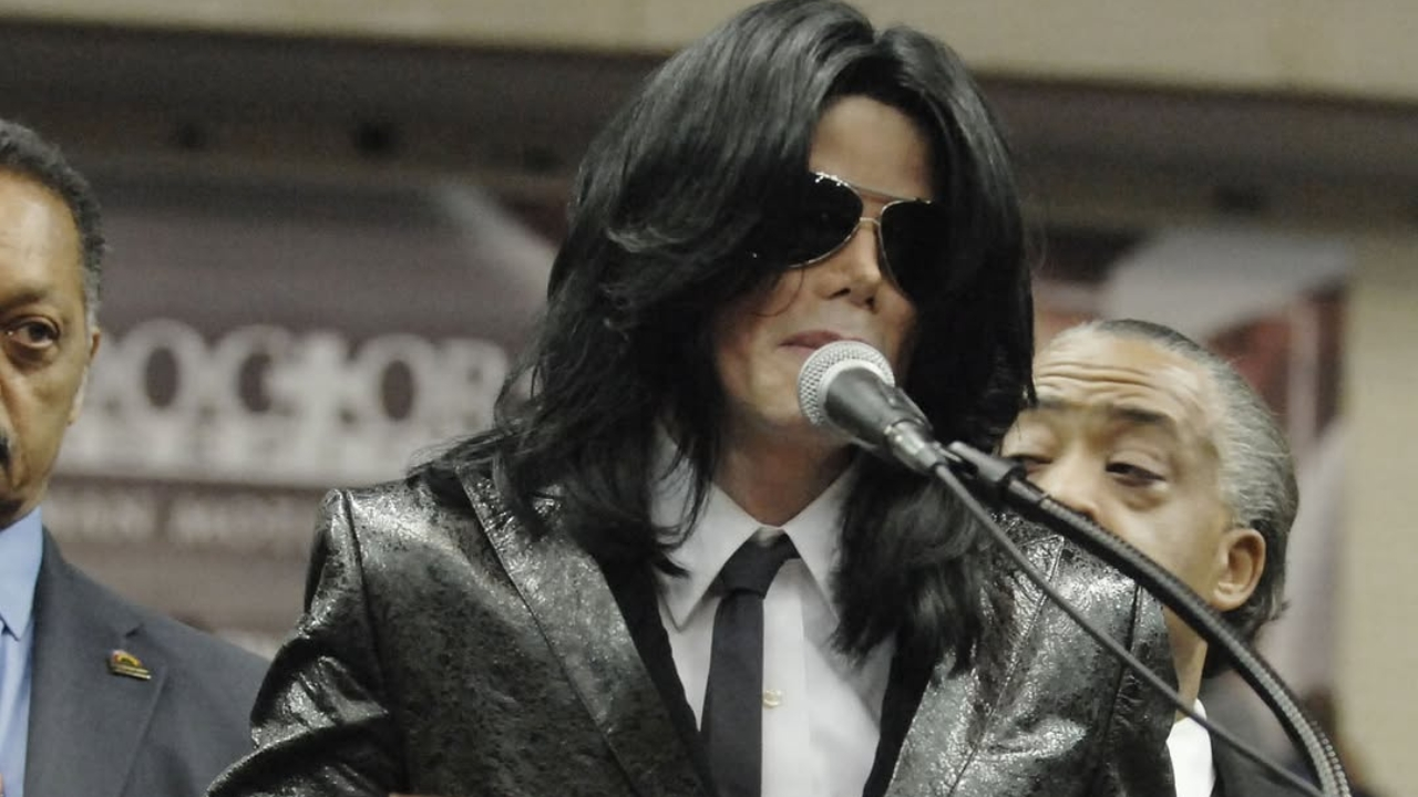 Michael Jackson em 2003