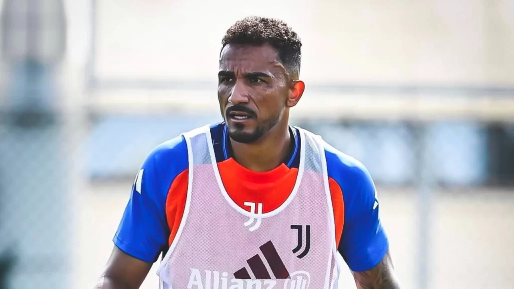 Danilo decide voltar ao Brasil e está em negociações para jogar no Flamengo por dois anos